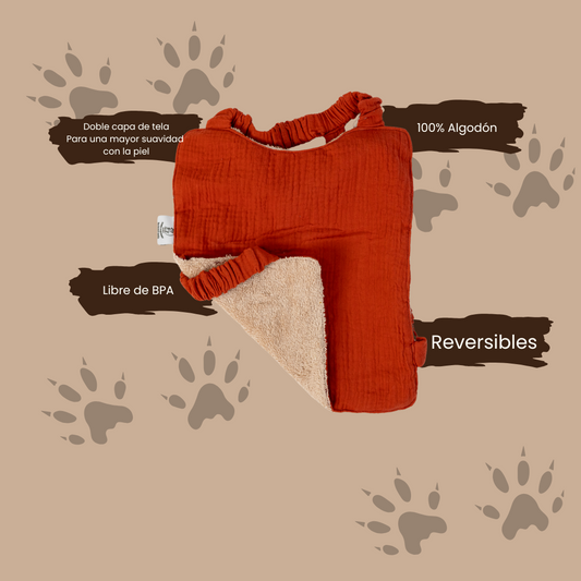 Babero RosePop - Reversible y Delicado | Ferret Fun Baby